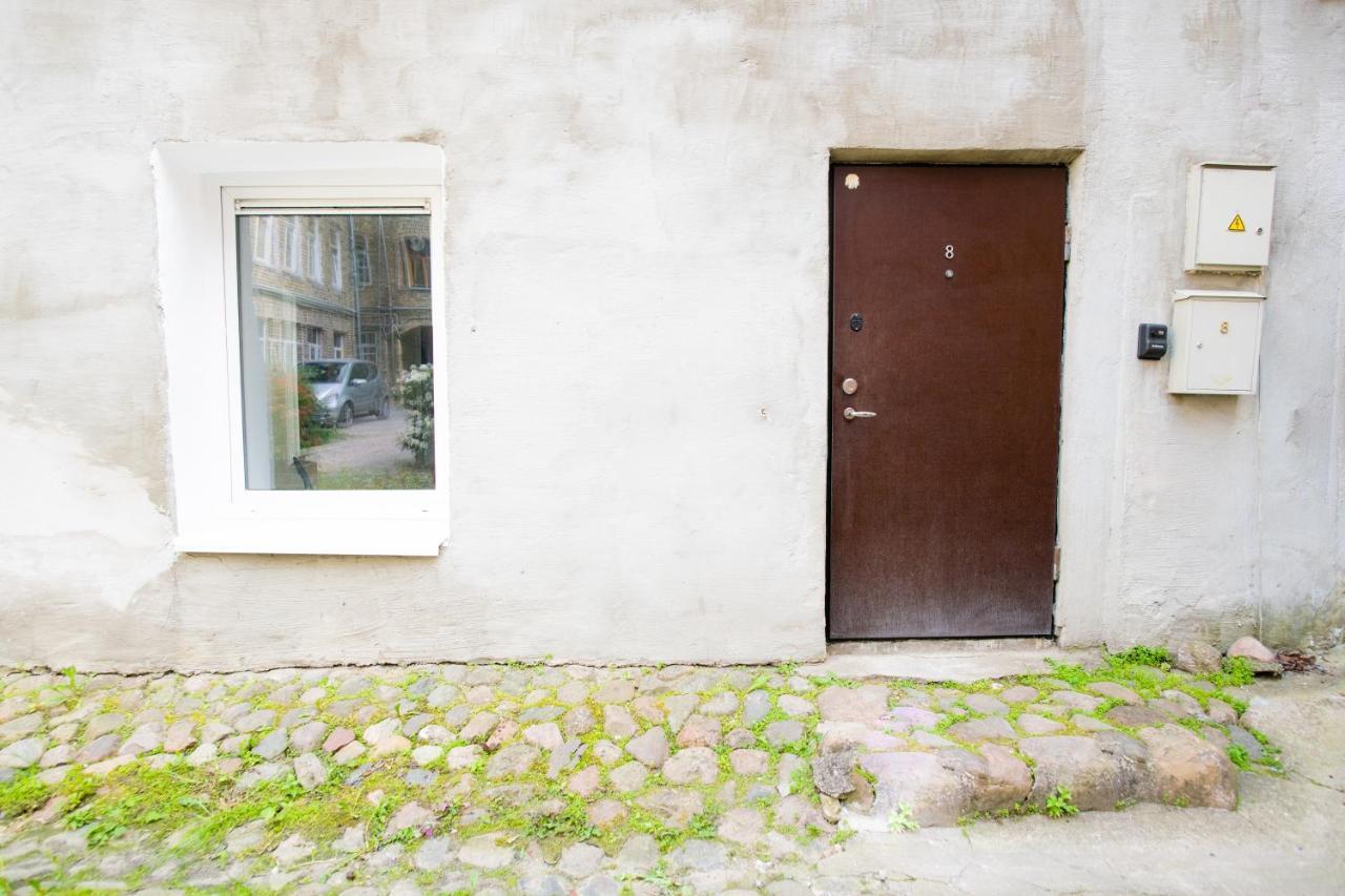 E12 Apartment